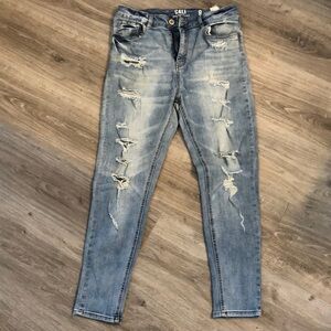 Cali High  Rise Skinny distressed jeans